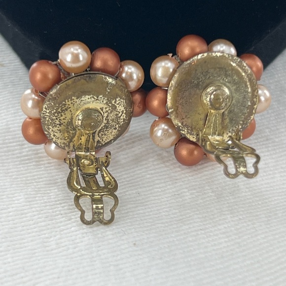 Japan 3 Strand faux pearl Aurora Borealis Necklace Earring Set Vintage - Picture 8 of 10